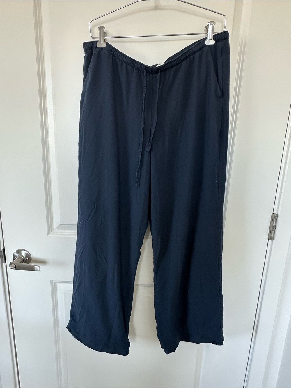 Hollister navy wide leg pants